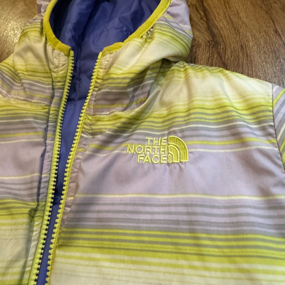 Girls 7/8 Reversible north face winter coat